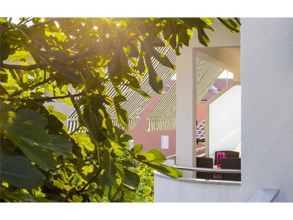 Charming Seaside Apartments Noa & Jakov, Zaboric Sibenik Quarto foto