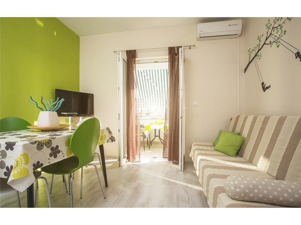 Charming Seaside Apartments Noa & Jakov, Zaboric Sibenik Quarto foto